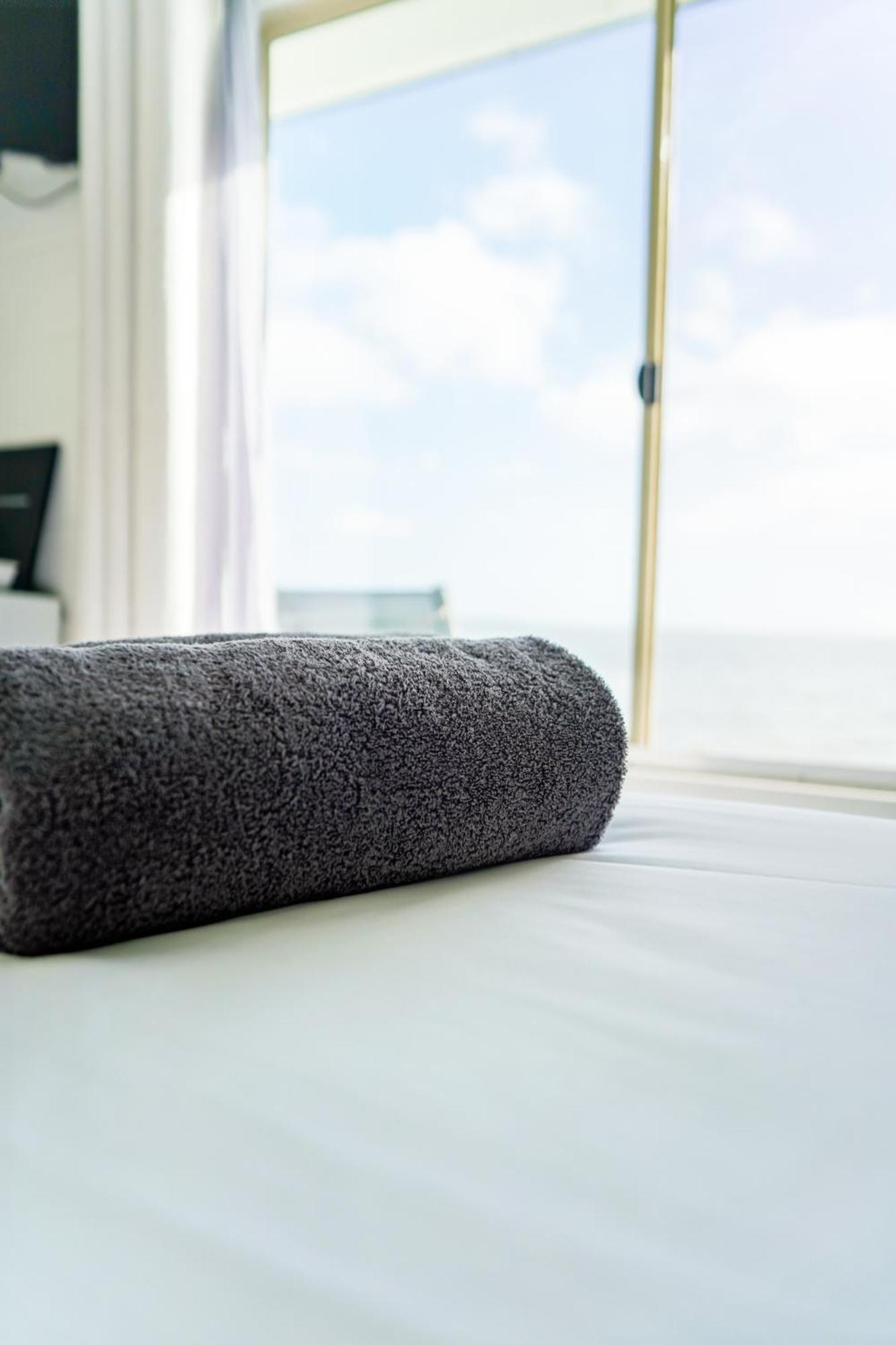 Meningie Waterfront Motel Екстер'єр фото